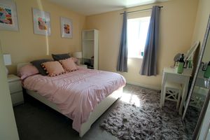 Bedroom- click for photo gallery